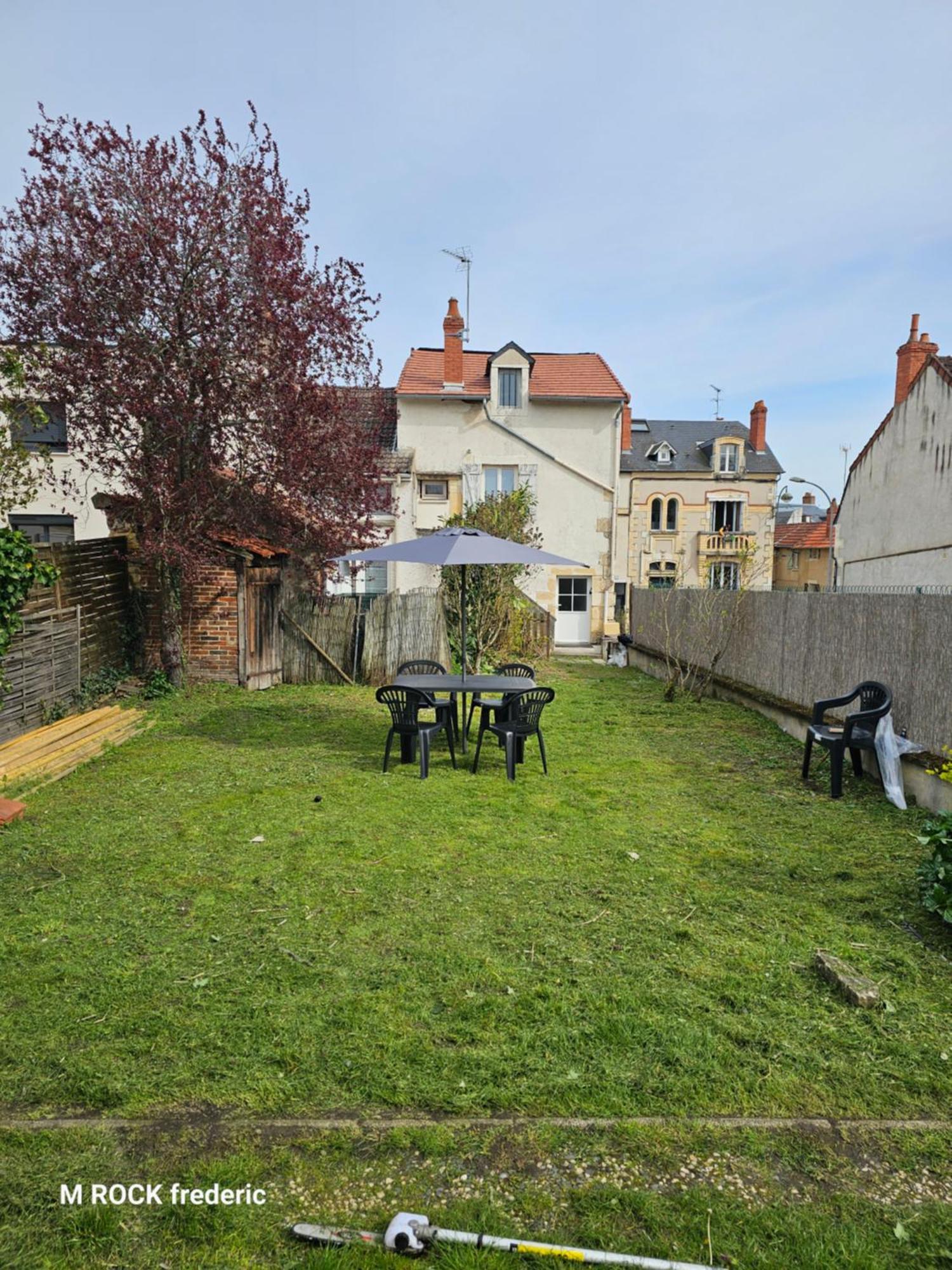Maison De Ville Avec Jardin Privatif Nevers Exterior photo